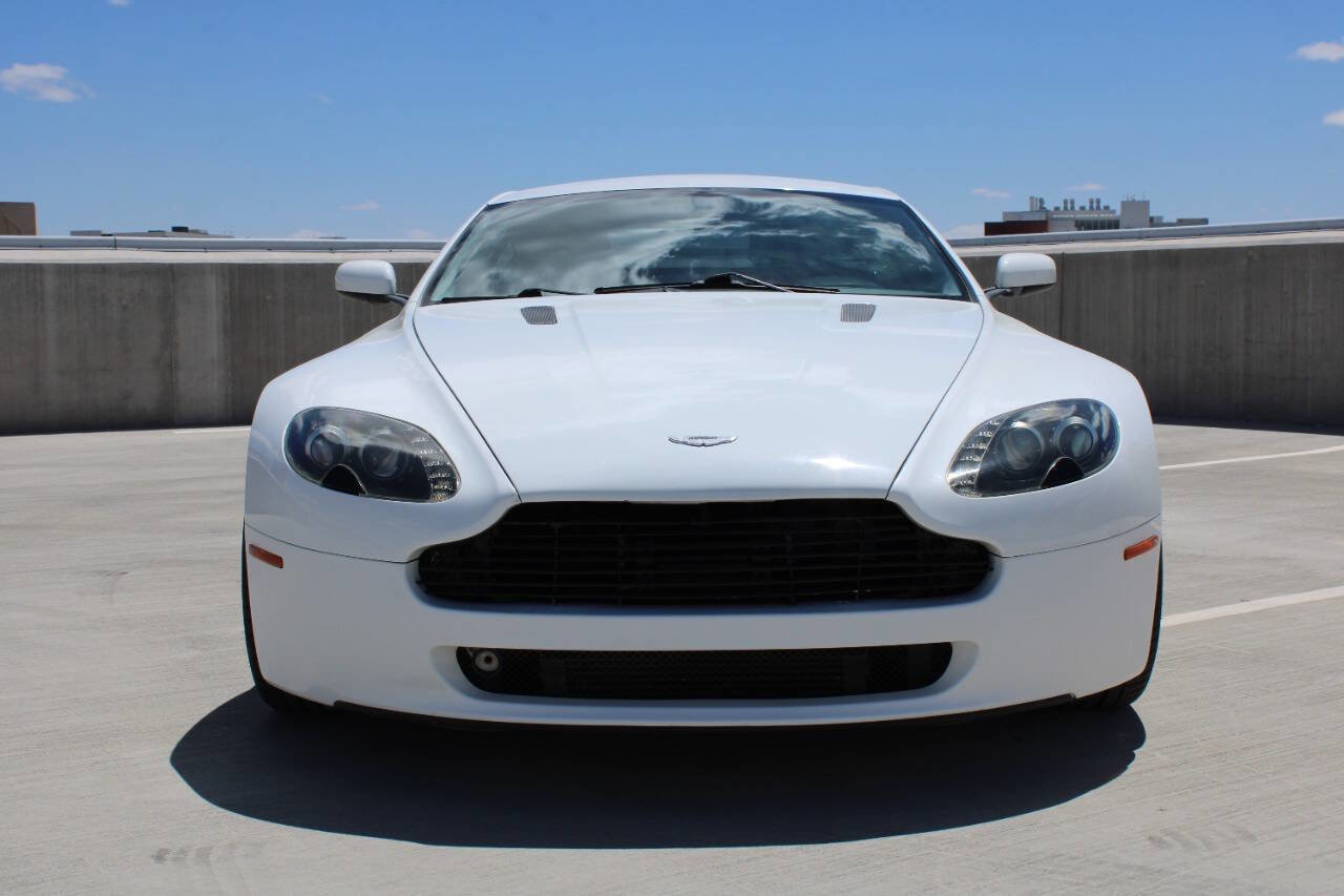 Used 2008 Aston Martin V8 Vantage Coupe RWD image 6