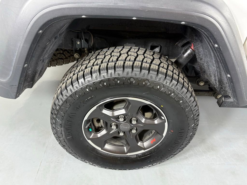 Used 2023 Jeep Gladiator Rubicon image 7