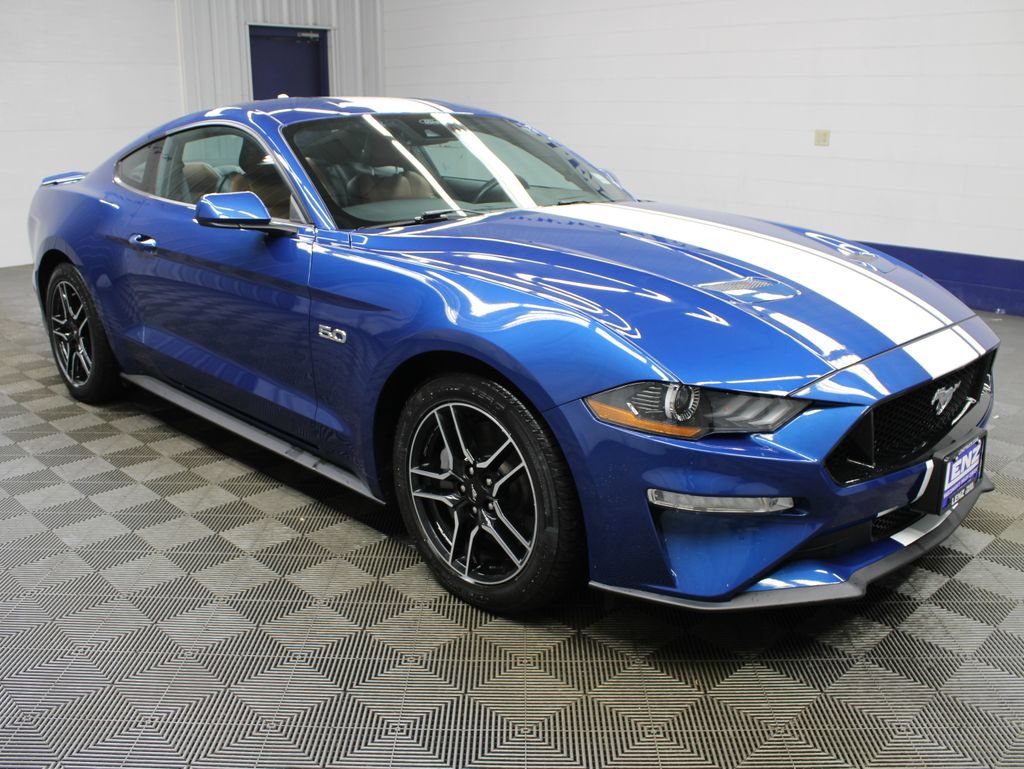 Used 2023 Ford Mustang GT Premium RWD image 3