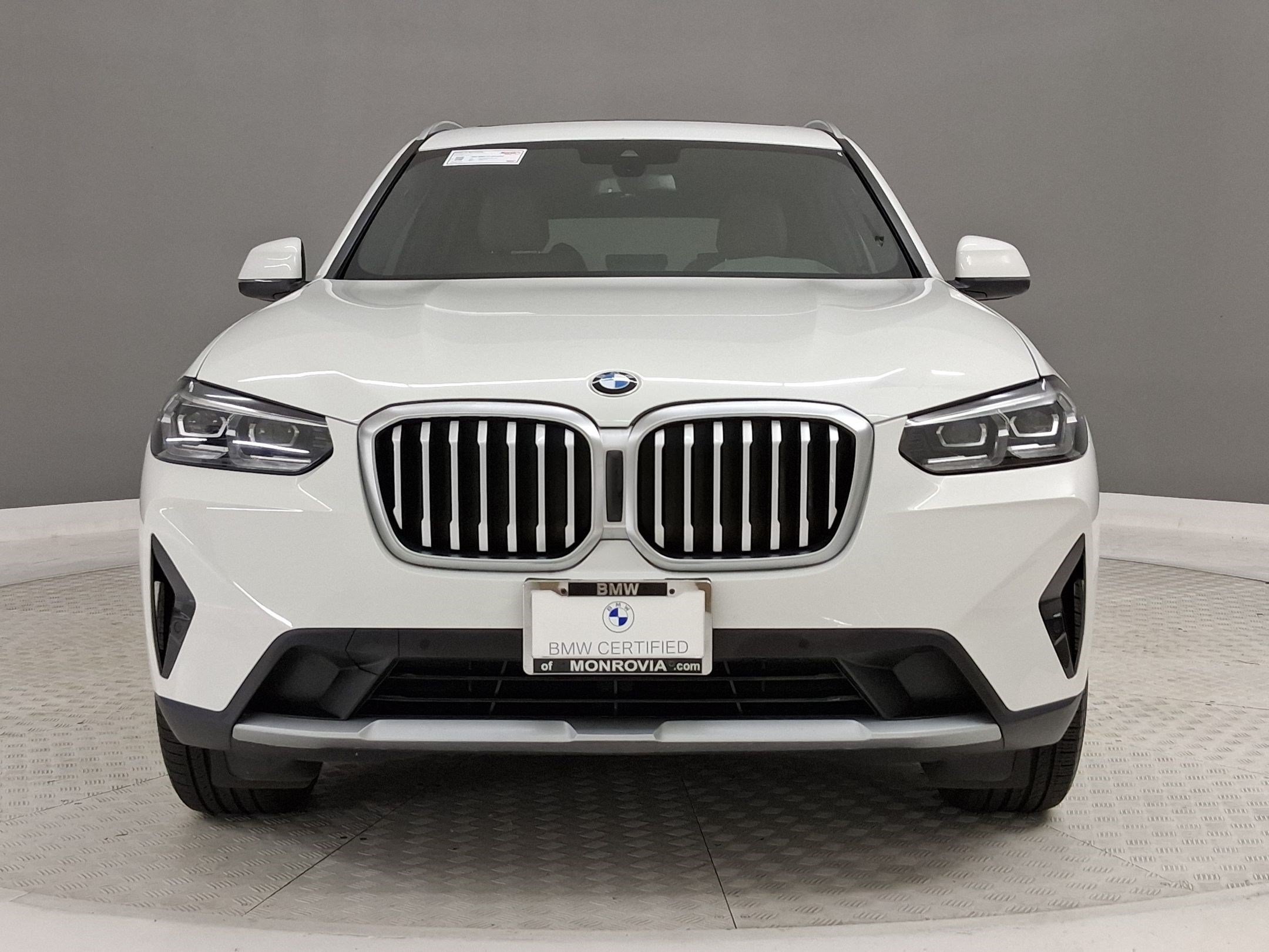 Certified 2024 BMW X3 sDrive30i w/ Convenience Package RWD image 4