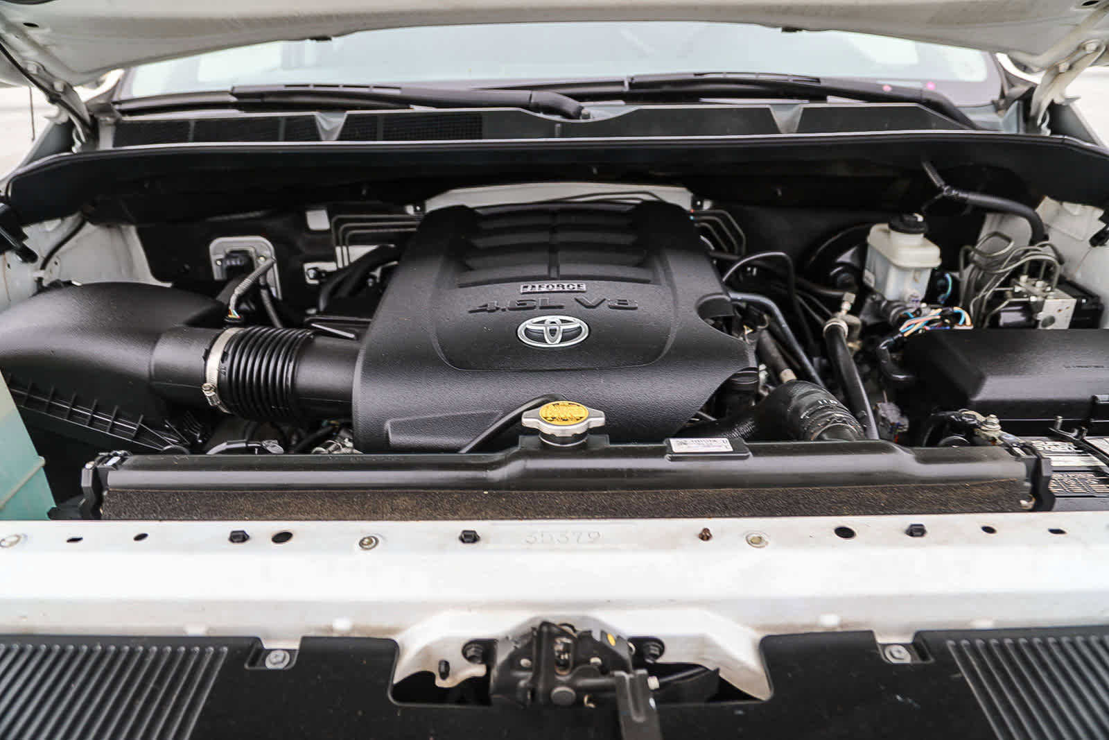 Used 2016 Toyota Tundra SR w/ Tow Package image 25