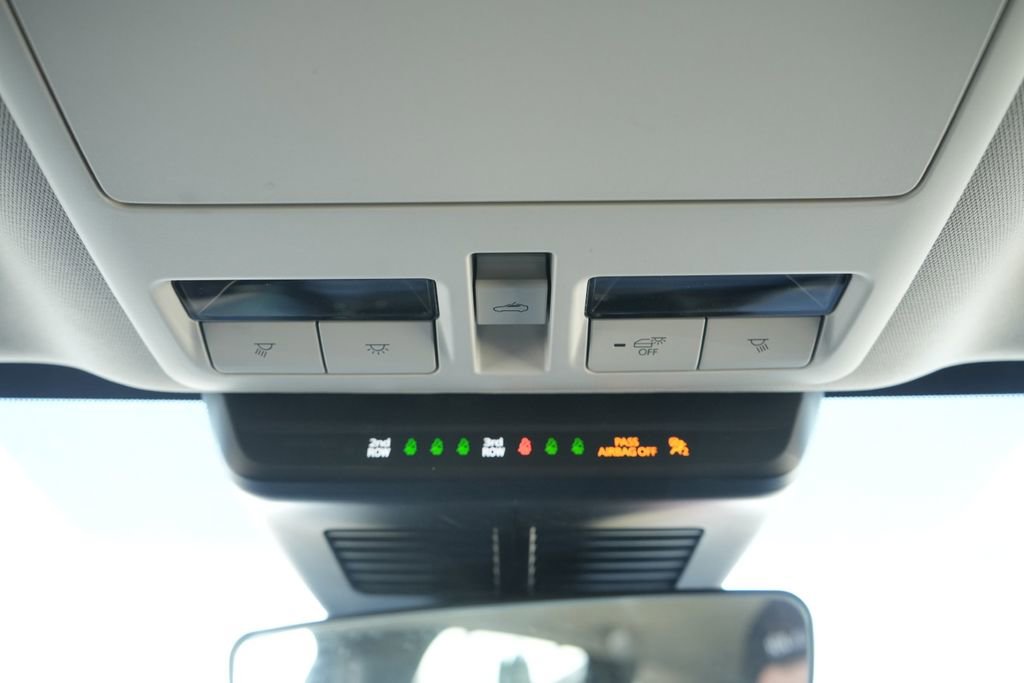 Used 2024 MAZDA CX-90 Plug-In Hybrid w/ Preferred image 24