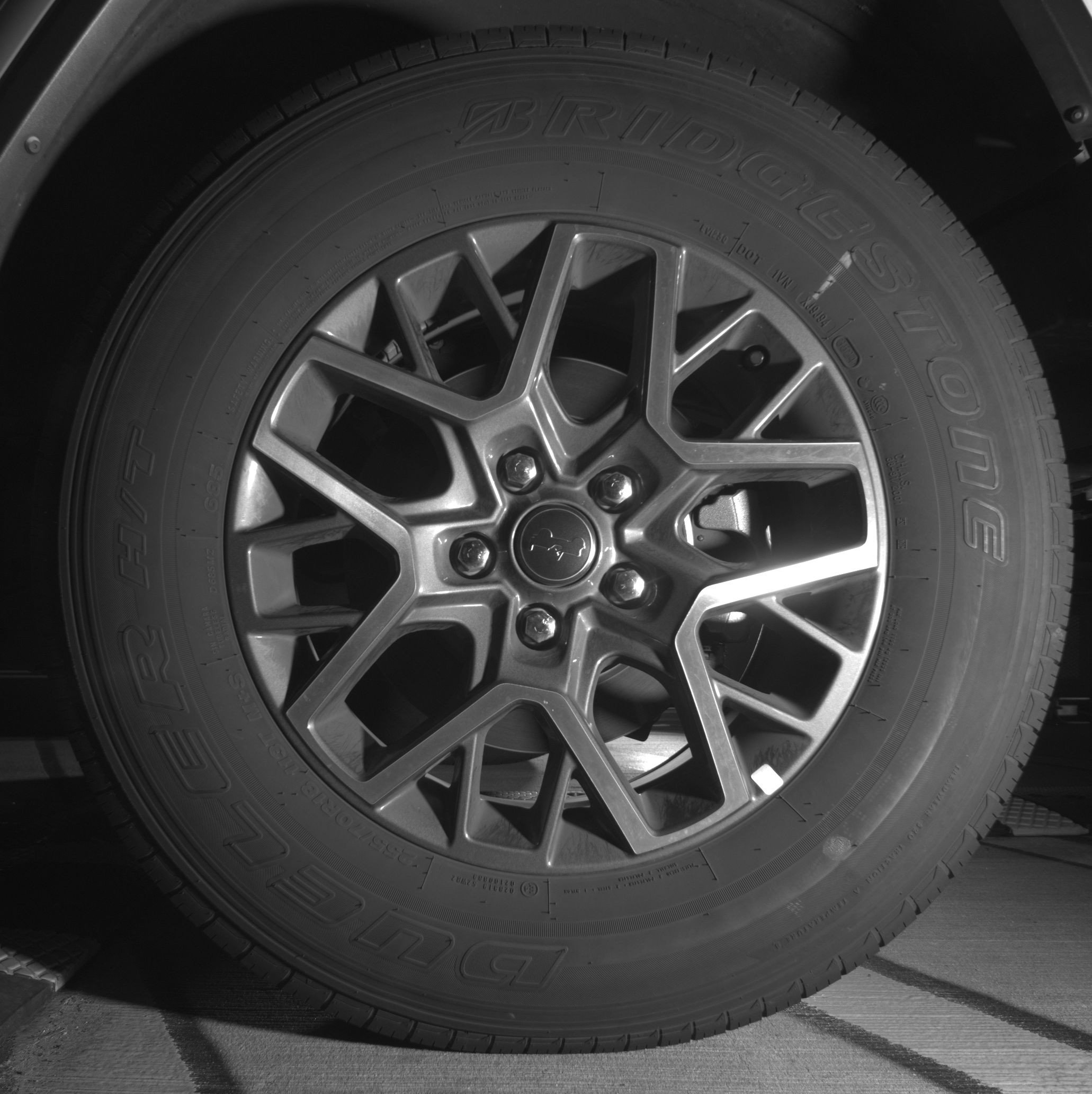 Used 2025 Jeep Wrangler Sahara image 14