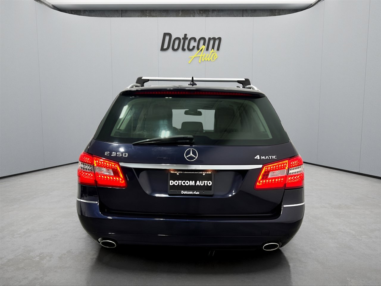 Used 2011 Mercedes-Benz E 350 4MATIC Wagon image 9