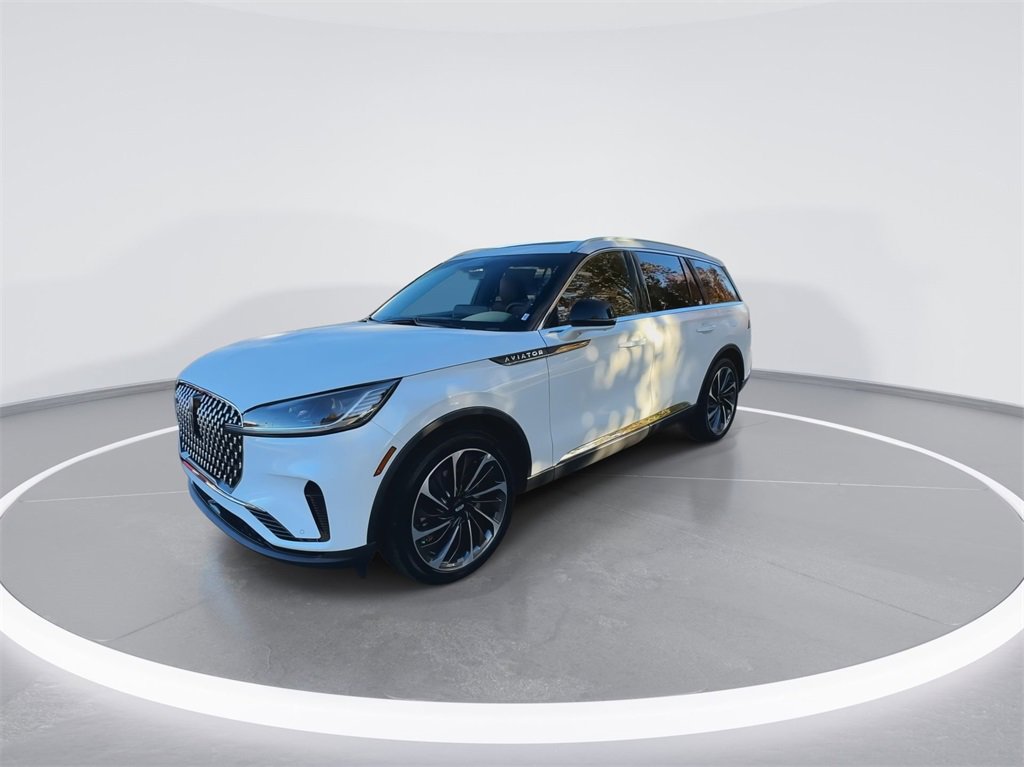 New 2025 Lincoln Aviator Reserve w/ Equipment Group 201A image 4