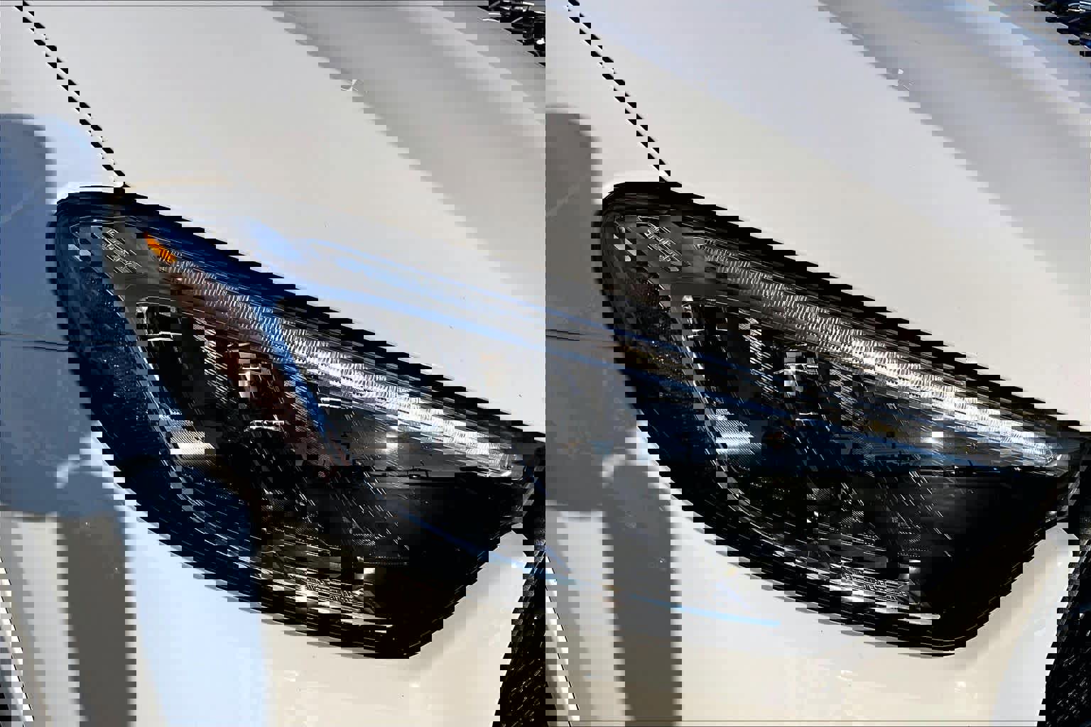 Used 2025 Mercedes-Benz GLC 300 4MATIC image 27