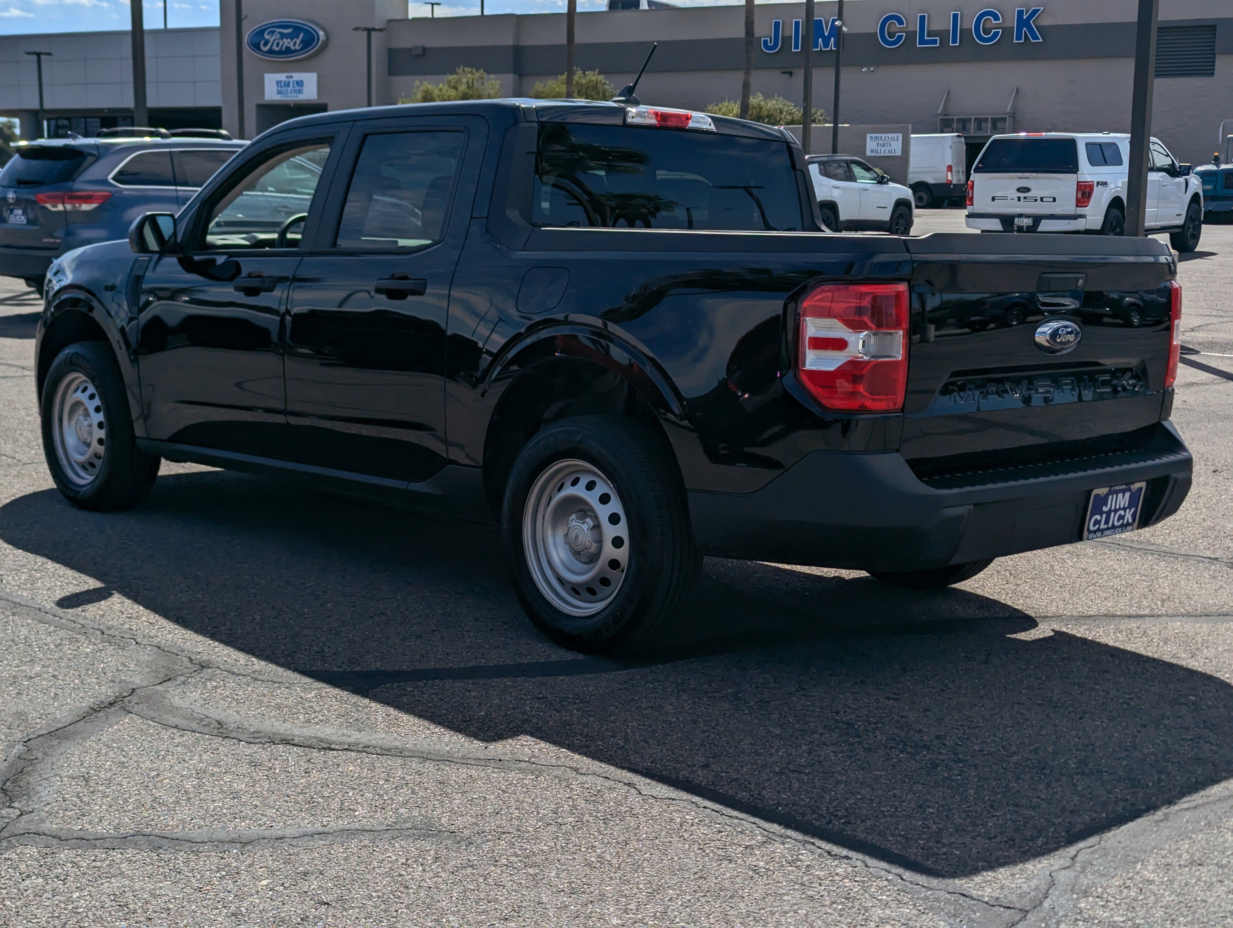 Certified 2024 Ford Maverick XL image 4