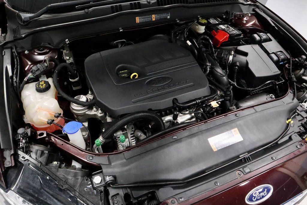 Certified 2017 Ford Fusion SE w/ Fusion SE Technology Package image 15