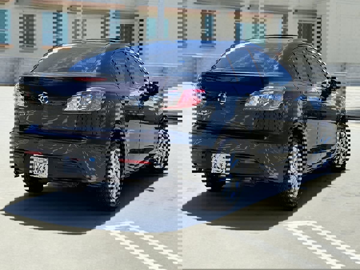 Used 2011 MAZDA MAZDA3 i Touring image 20
