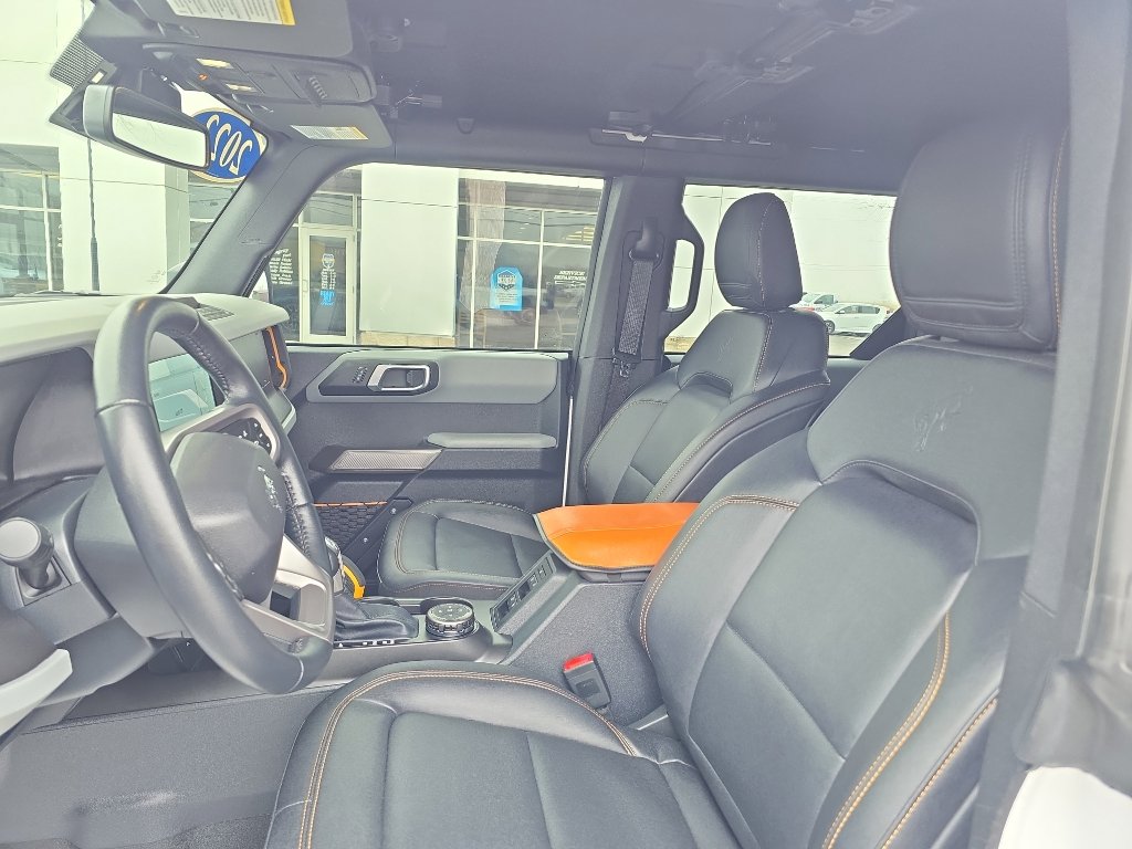 Used 2023 Ford Bronco Badlands w/ Sasquatch Package image 14