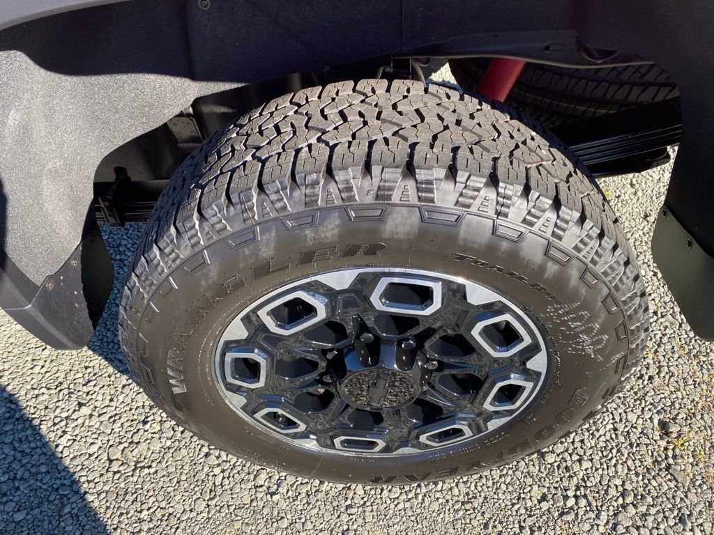 New 2026 Chevrolet Silverado 2500 LTZ w/ LTZ Premium Package image 24