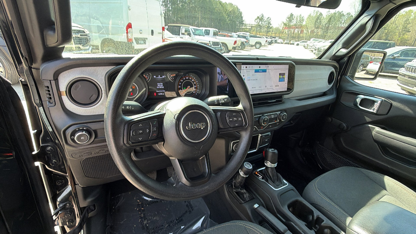 Used 2024 Jeep Wrangler Unlimited Sport AWD/4WD image 24