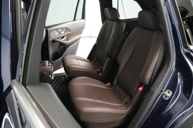 Used 2021 Mercedes-Benz GLS 450 4MATIC image 53