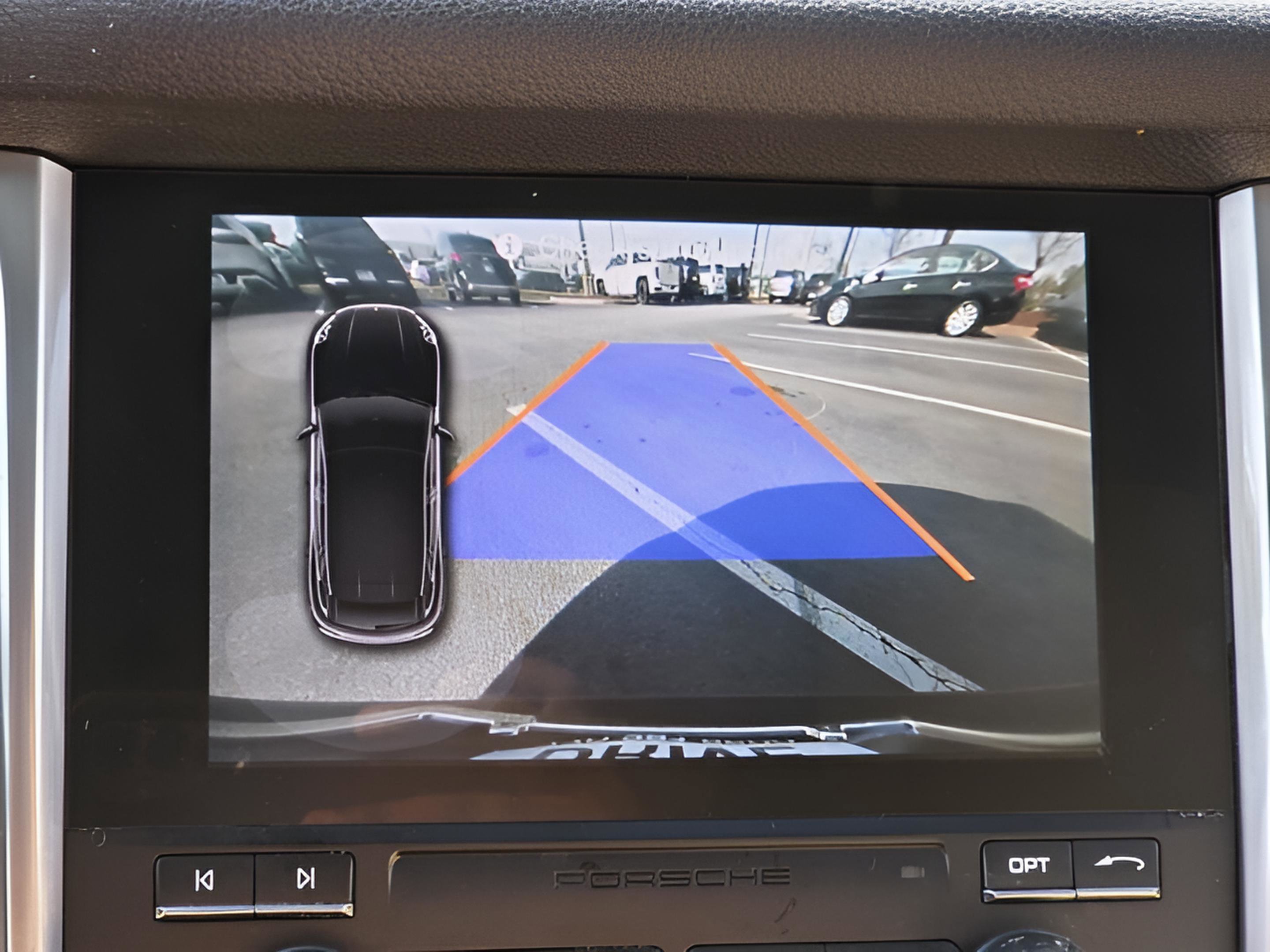 Used 2018 Porsche Macan Base image 20