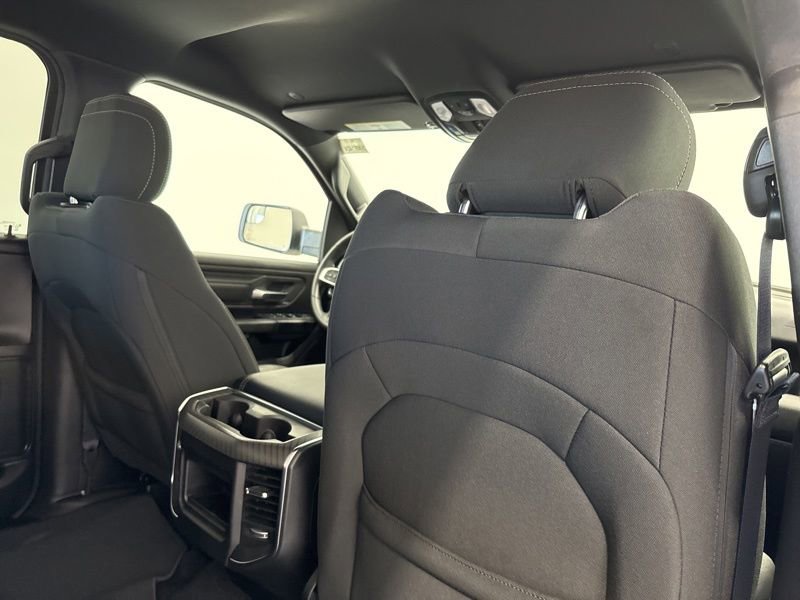 New 2026 RAM 1500 Express AWD/4WD image 7