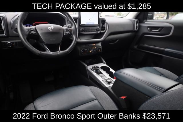 Used 2022 Ford Bronco Sport Outer Banks w/ Tech Package AWD/4WD image 2