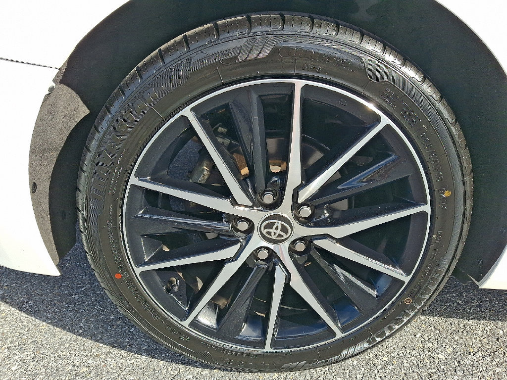 Used 2024 Toyota Camry SE FWD image 10