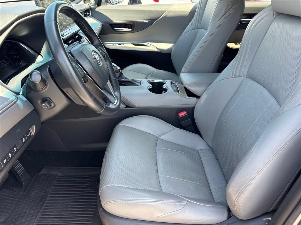 Used 2023 Toyota Venza Limited AWD/4WD image 14