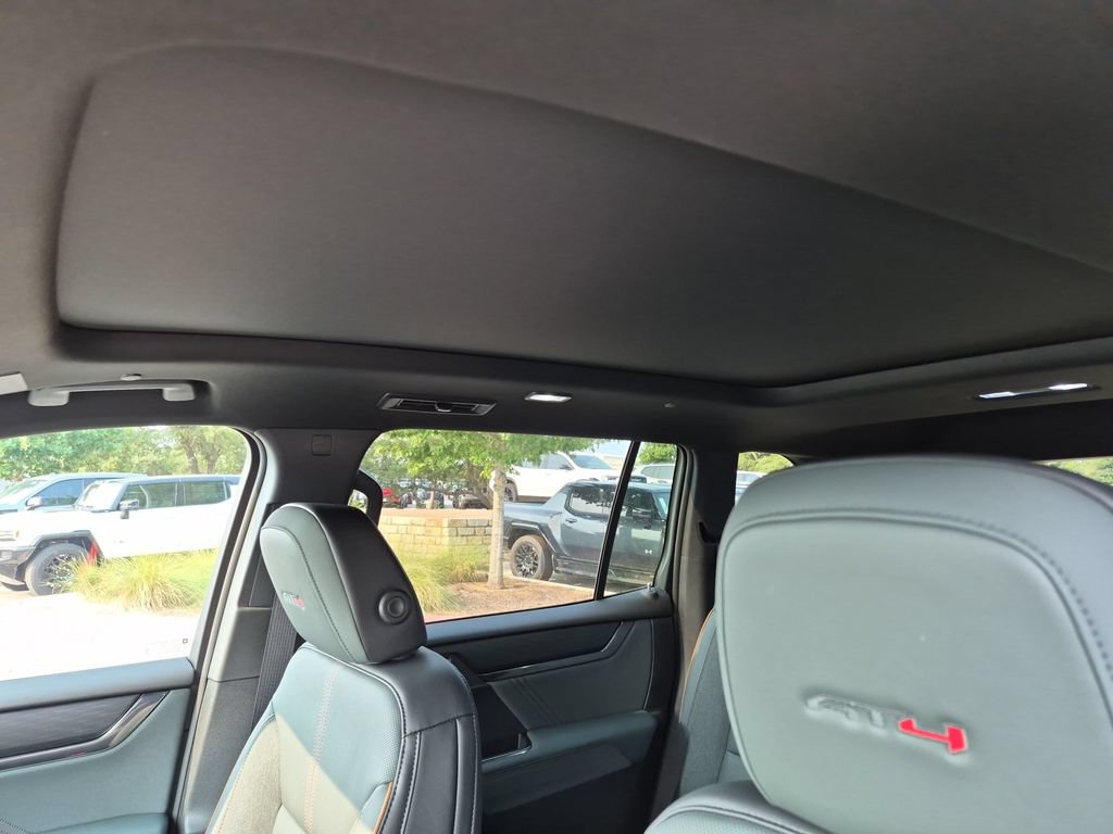 New 2027 GMC Acadia AT4 w/ Luxury Package AWD/4WD image 31