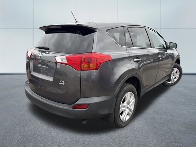 Used 2013 Toyota RAV4 LE image 4