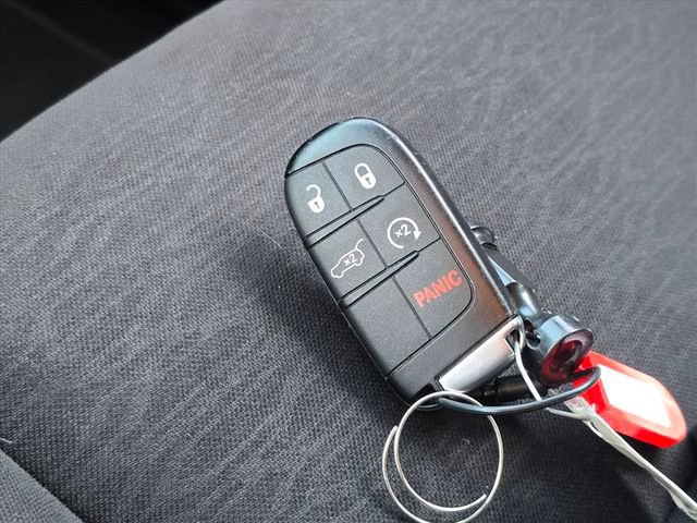 Used 2025 Dodge Durango GT AWD/4WD image 27