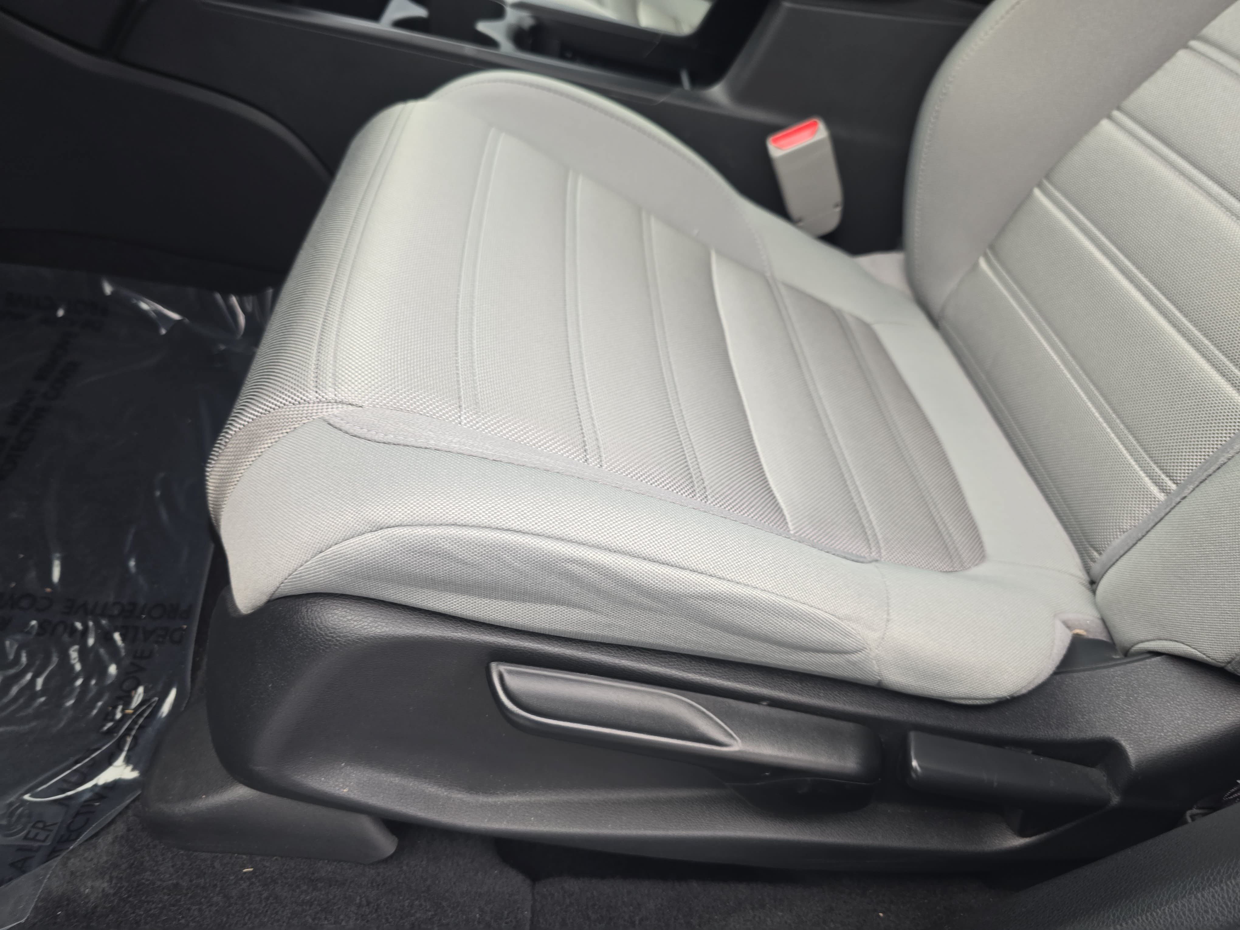 Used 2020 Honda CR-V LX image 28
