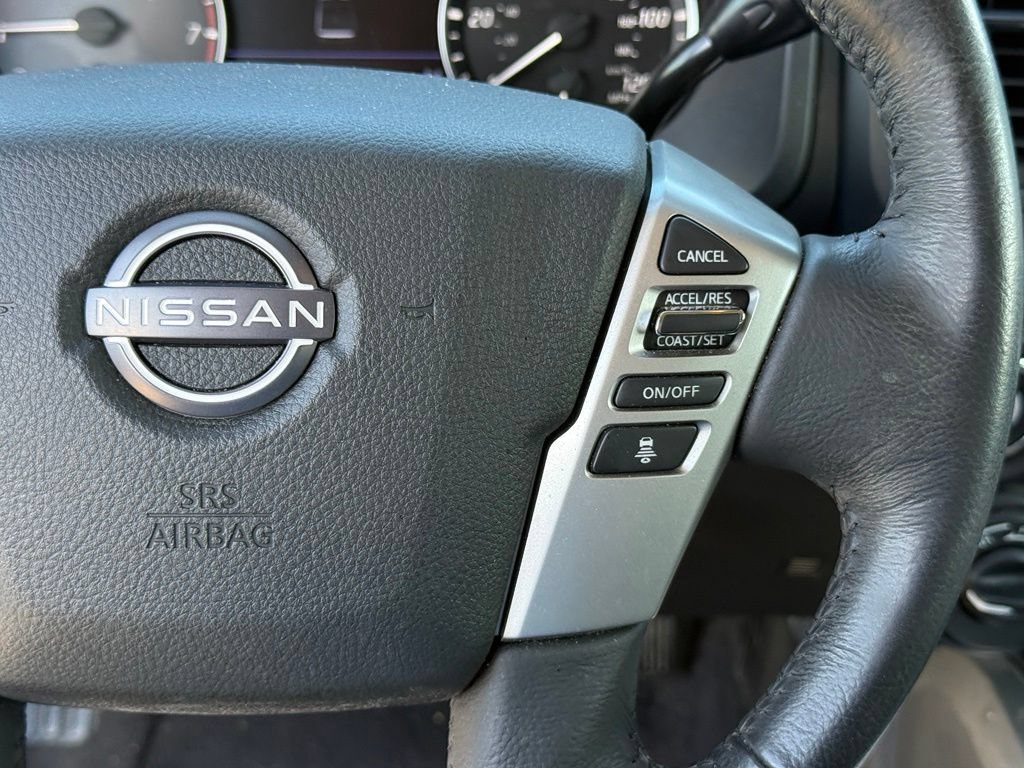 Used 2023 Nissan Titan SV w/ SV Convenience Package AWD/4WD image 17