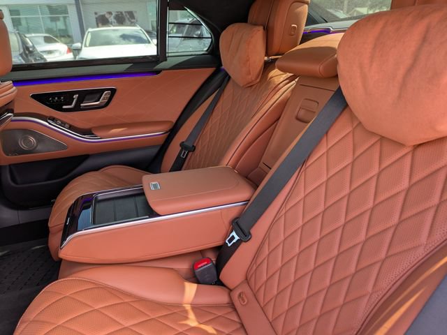 Used 2024 Mercedes-Benz S 580e 4MATIC Sedan image 14