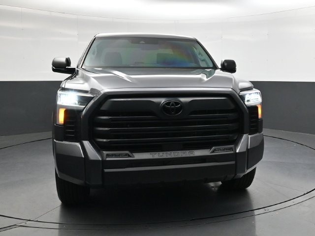 Used 2023 Toyota Tundra SR5 w/ SR5 Convenience Package AWD/4WD image 10