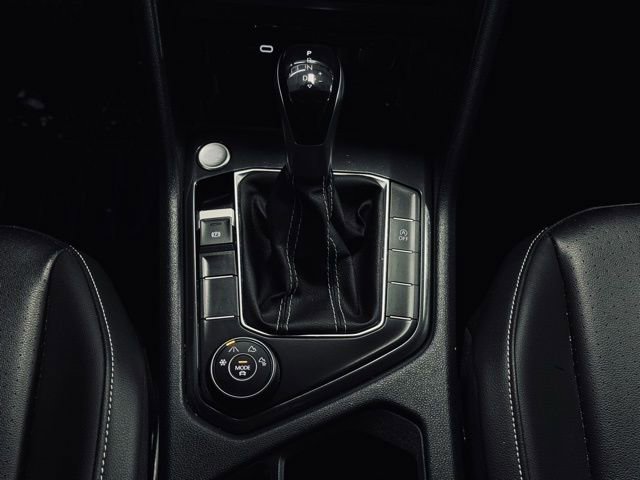 Used 2024 Volkswagen Tiguan SE image 28