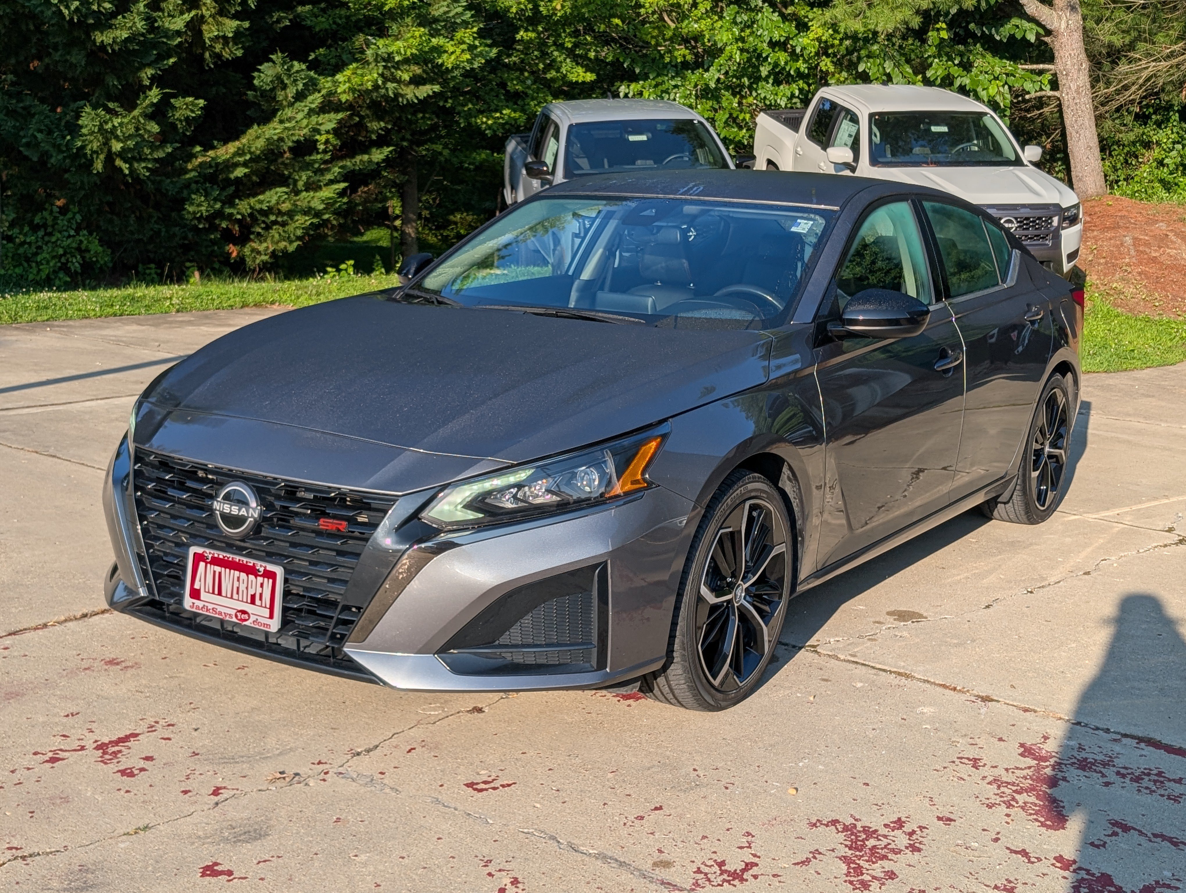 Used 2024 Nissan Altima 2.5 SR FWD image 7