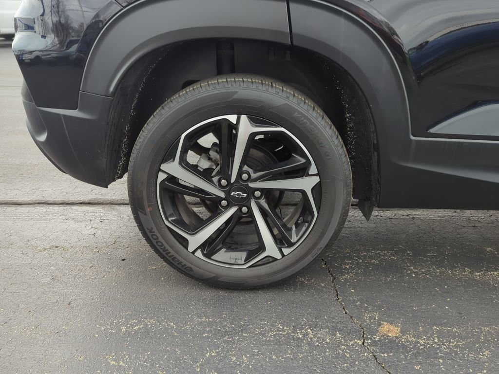 Certified 2023 Chevrolet TrailBlazer RS w/ Convenience Package image 13