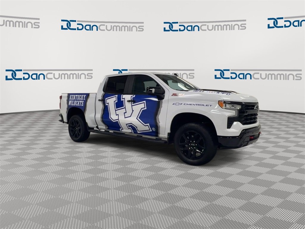 New 2025 Chevrolet Silverado 1500 LT Trail Boss w/ LT Trail Boss Premium Package image 2