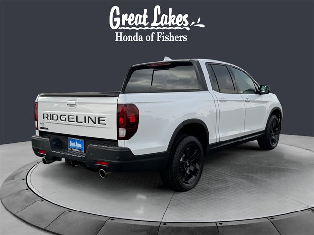 Used 2025 Honda Ridgeline Black Edition image 5