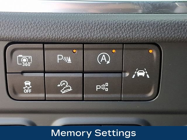 Used 2025 Chevrolet Tahoe RST w/ Comfort Package image 13