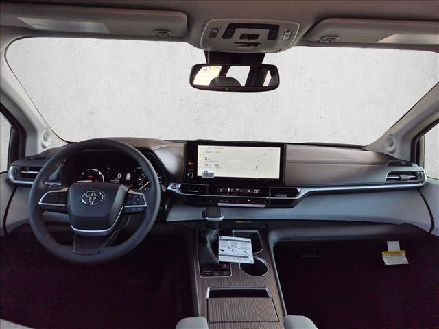 New 2026 Toyota Sienna XLE FWD image 14