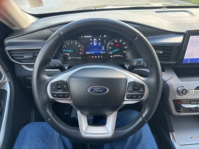 Used 2023 Ford Explorer XLT w/ Equipment Group 202A image 13