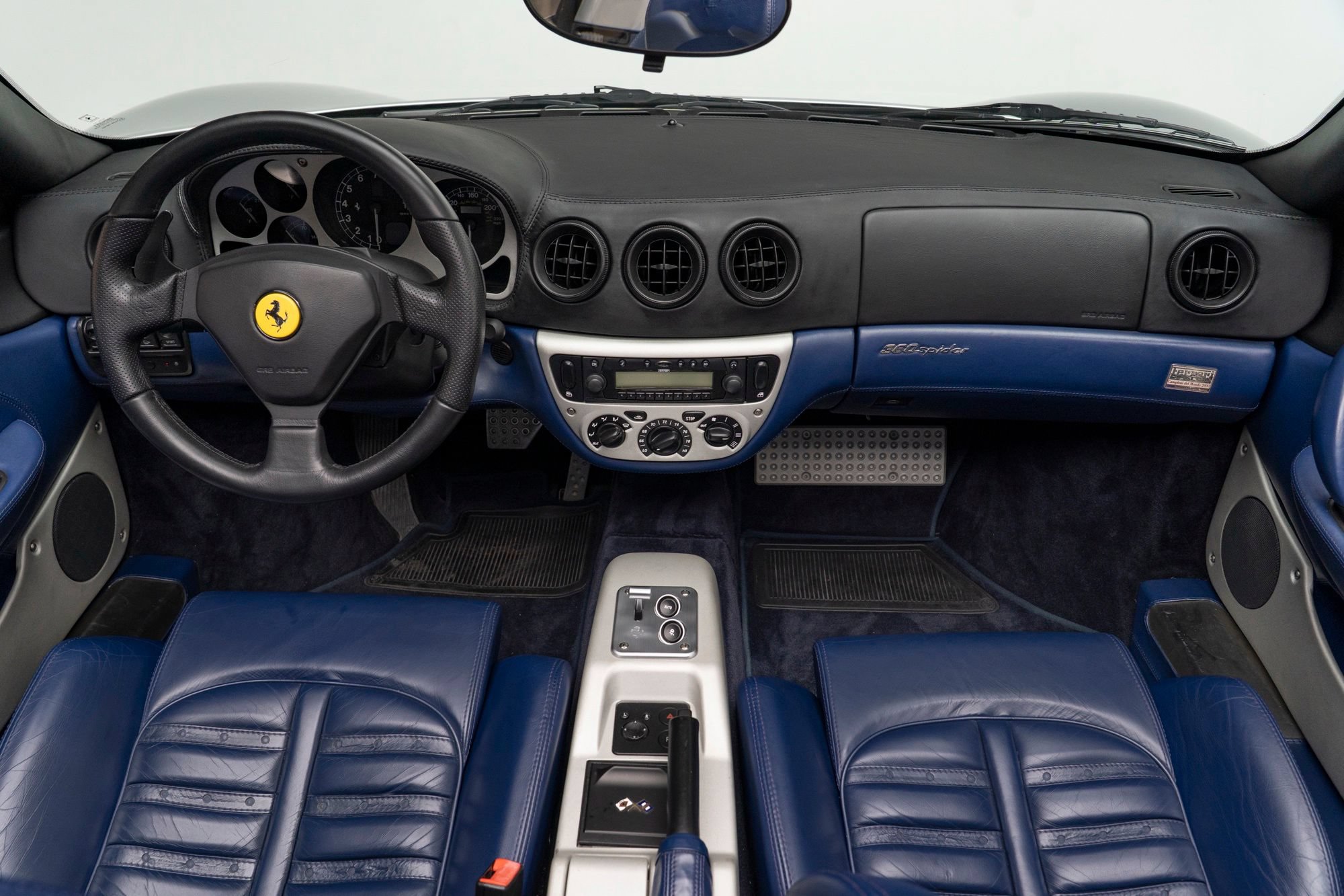 Used 2001 Ferrari 360 Spider RWD image 2