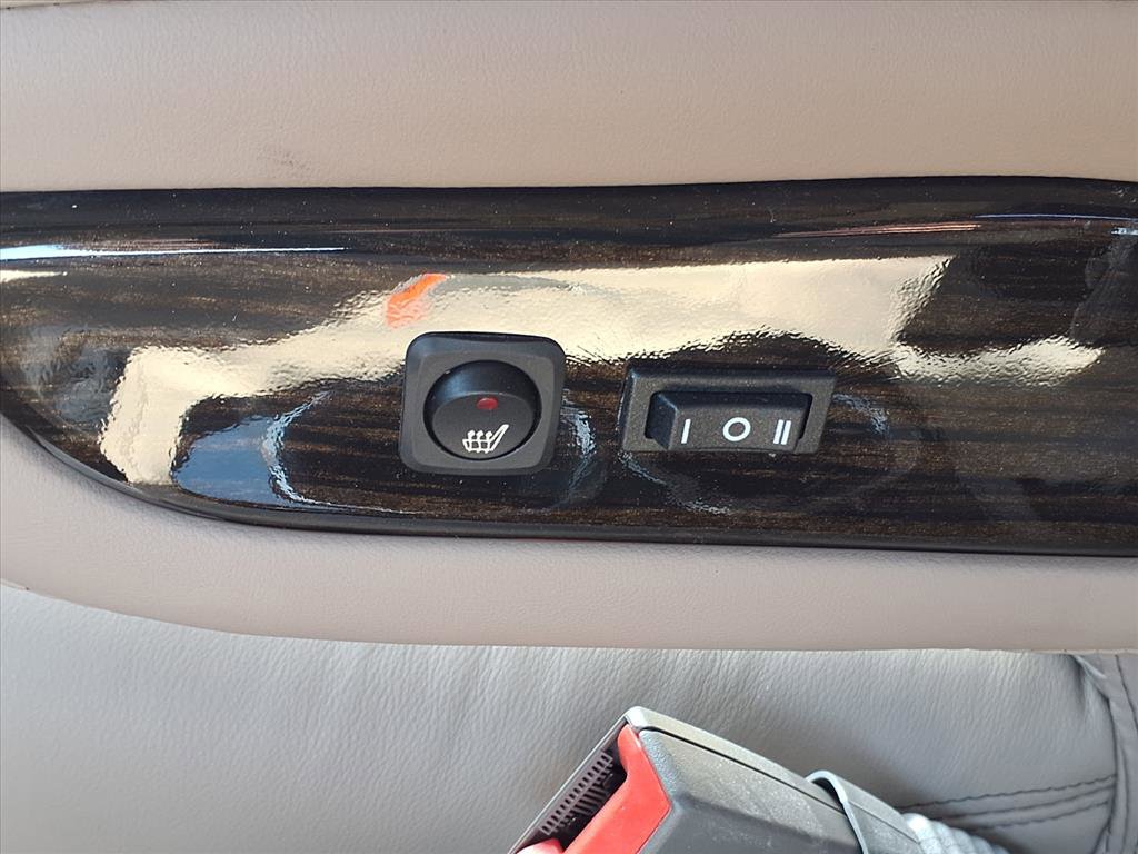 New 2025 GMC Savana 2500 Work Van w/ Driver Convenience Package image 12