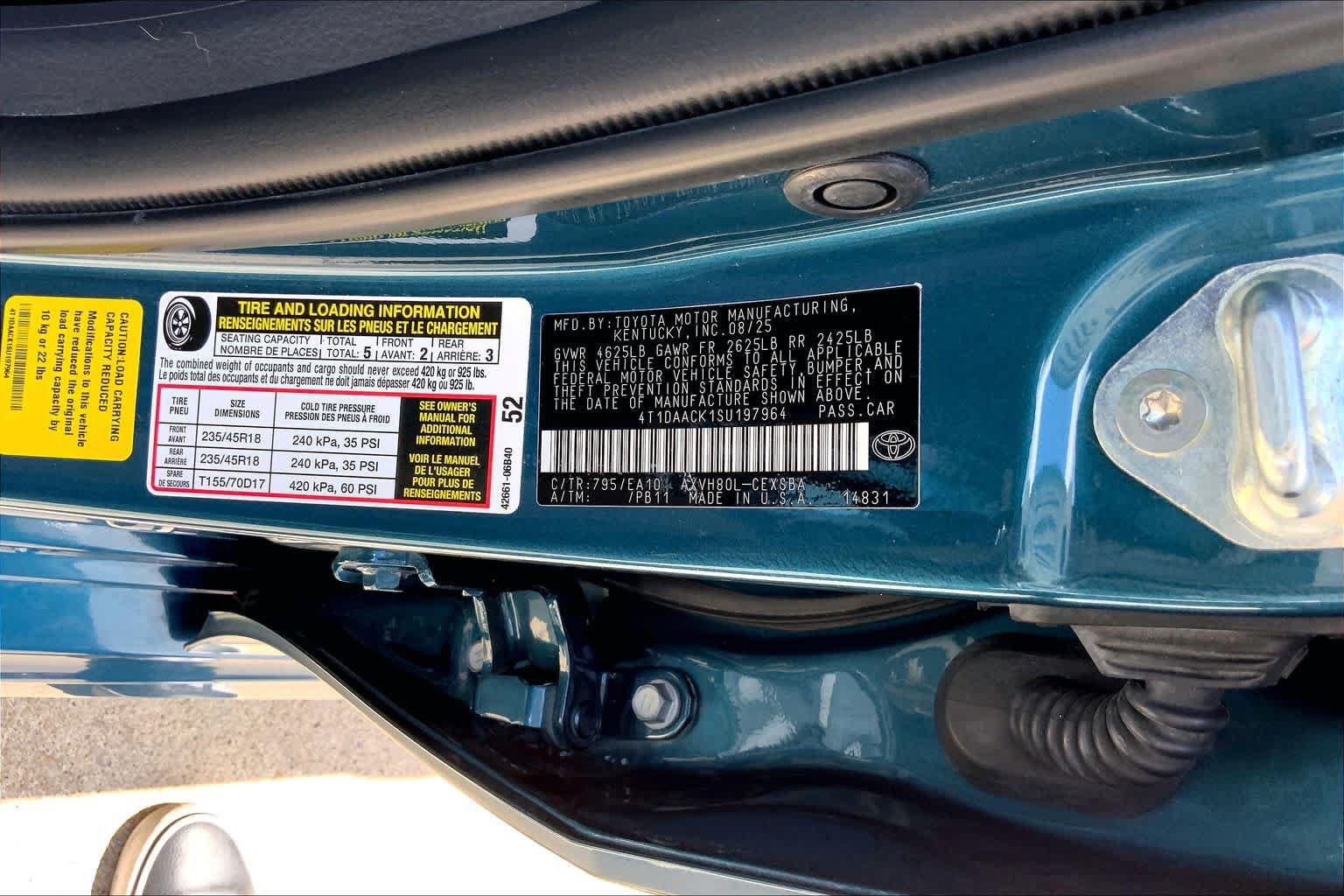 Used 2025 Toyota Camry SE FWD image 71