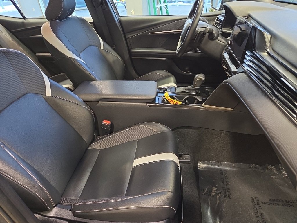 Used 2025 Toyota Camry SE image 20