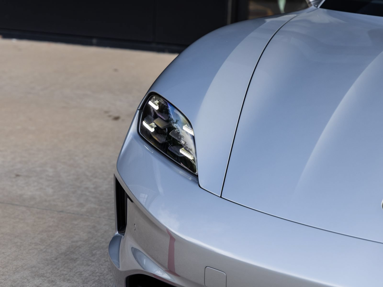 New 2026 Porsche Taycan AWD/4WD image 17