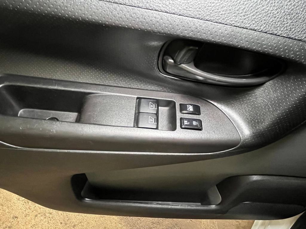 Used 2018 Chevrolet City Express LS FWD image 30