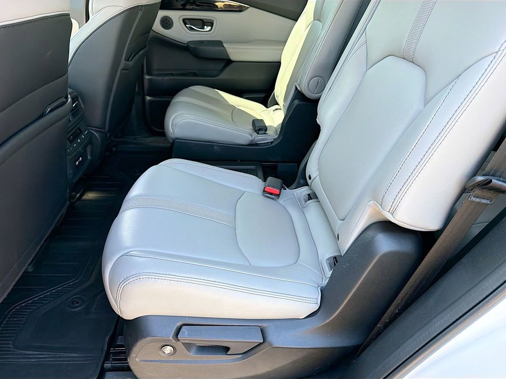 Used 2023 Honda Pilot EX-L image 24