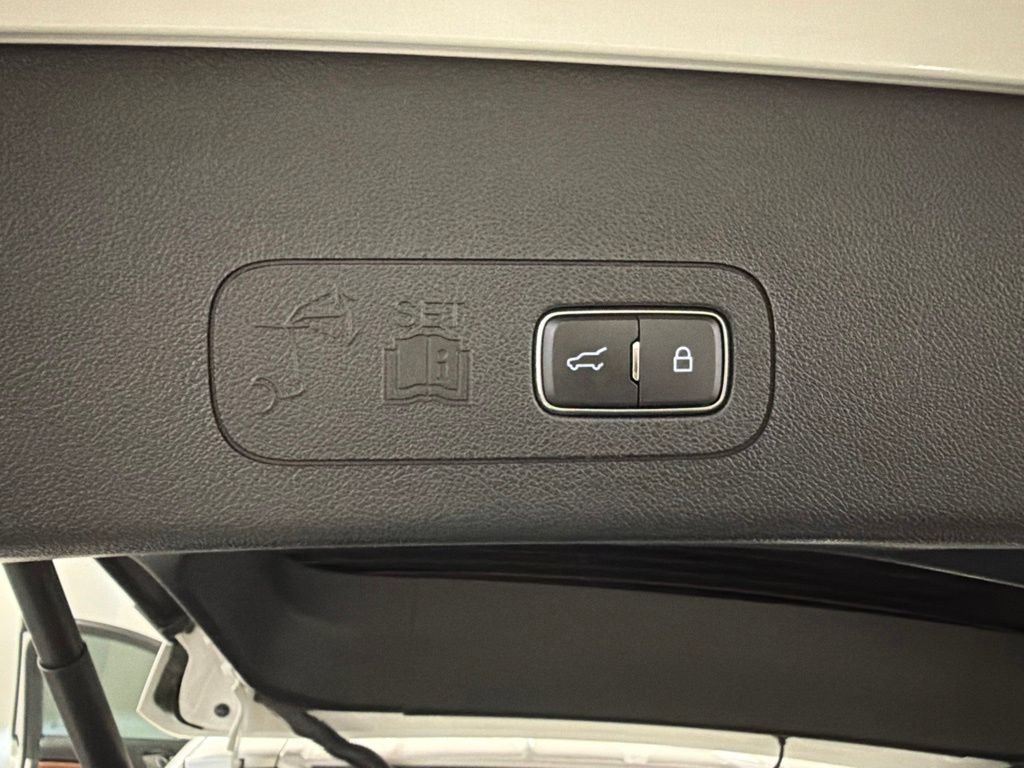 Certified 2023 Lincoln Aviator Reserve w/ Equipment Group 201A AWD/4WD image 40