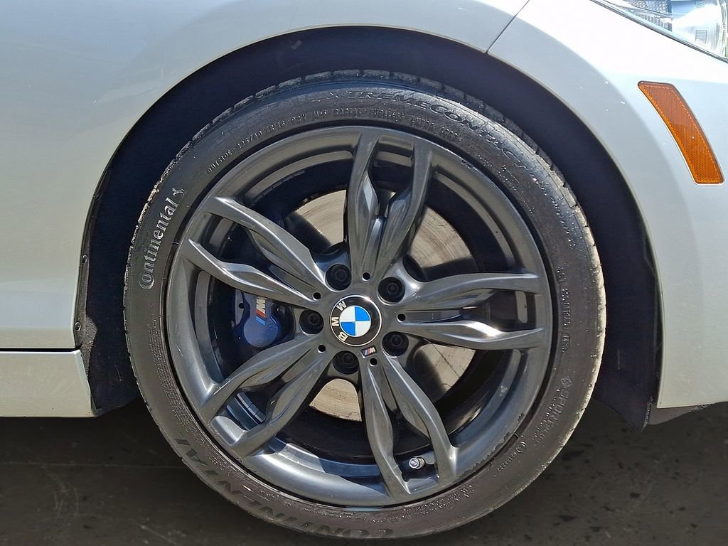 Used 2017 BMW M240i xDrive Coupe image 9