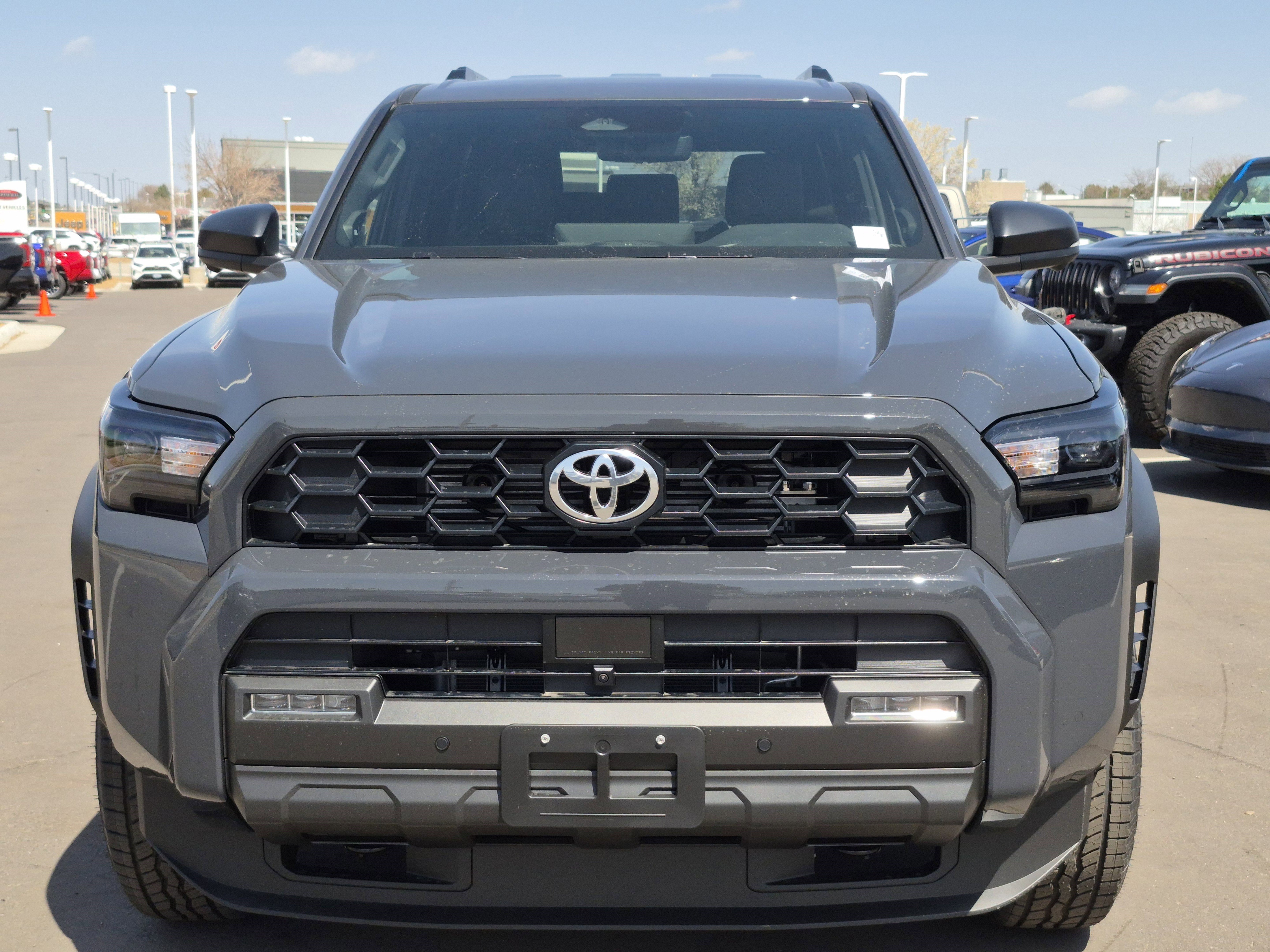 New 2026 Toyota 4Runner SR5 AWD/4WD image 9