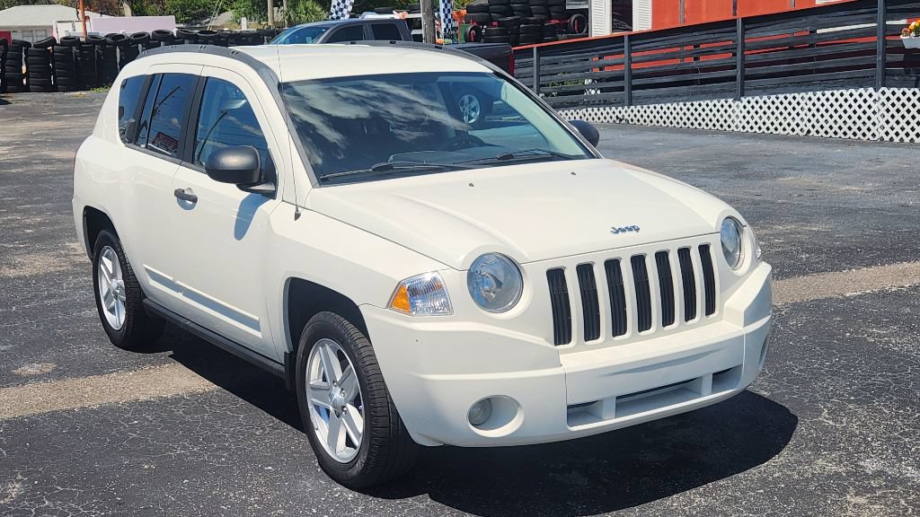 Used 2008 Jeep Compass Sport FWD image 8