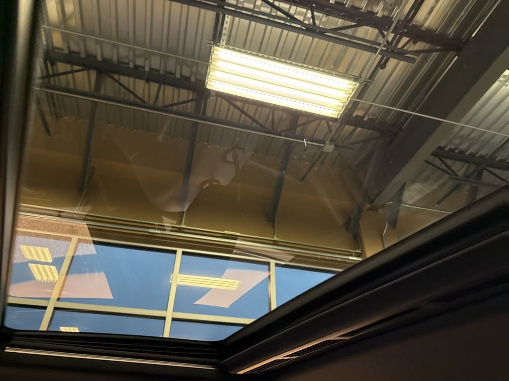 Used 2014 Mercedes-Benz E 350 4MATIC Sedan image 30