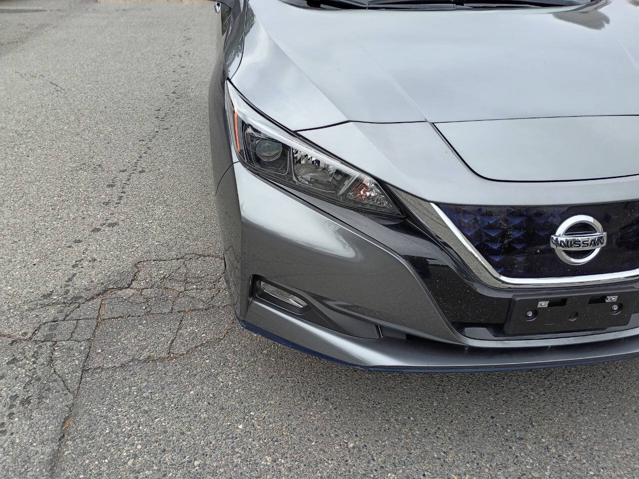 Used 2019 Nissan Leaf SV Plus w/ SV All Weather Package FWD image 9